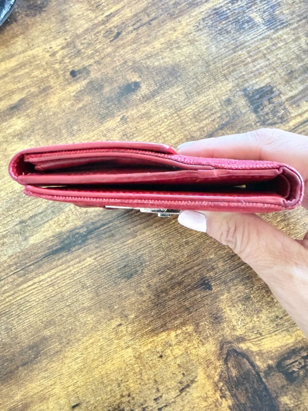 Authentic Vintage Gucci Red GG Monogram Wallet Made in Italy + COA - Picture 5 of 16